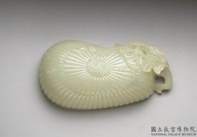 图片[2]-Jade single handled water container in the shape of a chrysanthemum, Qing dynasty-China Archive